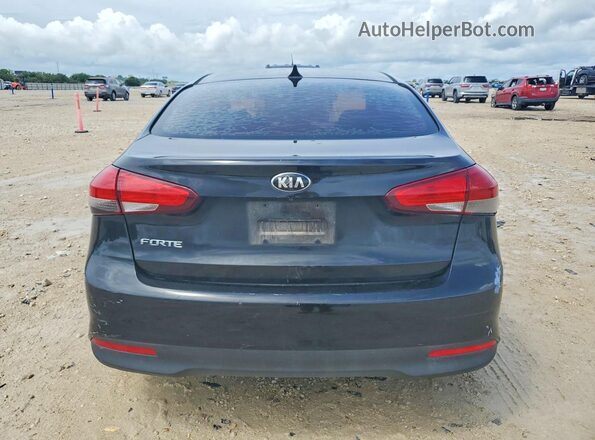 3KPFK4A79JE179722 2018 KIA FORTE Black 