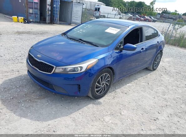 3KPFK4A7XHE036739 2017 KIA FORTE Blue წინა მარცხენა ხედი სამი მეოთხედიდან