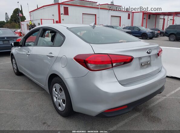 3KPFK4A7XJE214283 2018 KIA FORTE Silver უკანა მარცხენა