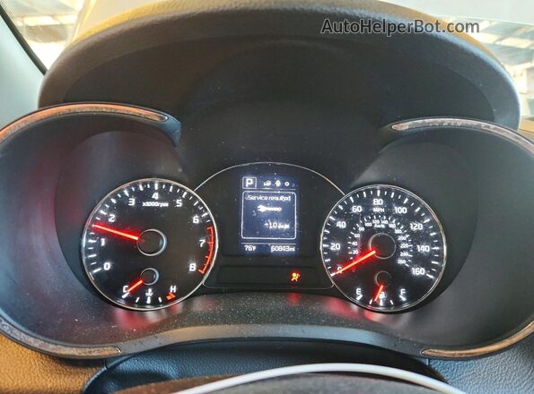 3KPFL4A70HE039453 2017 KIA FORTE Silver 