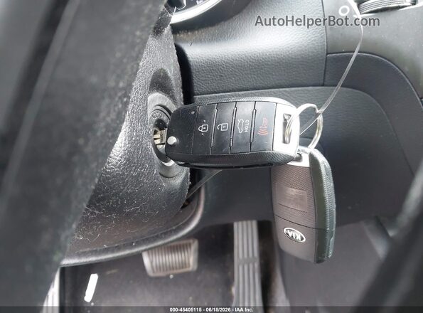 3KPFL4A71JE202956 2018 KIA FORTE Silver Առջևի վահանակի տեսք
