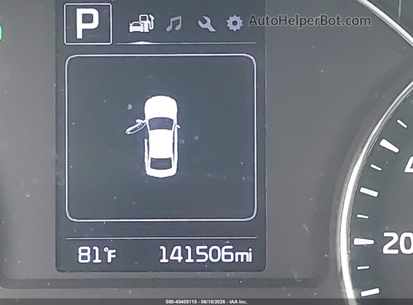 3KPFL4A71JE202956 2018 KIA FORTE Silver 
