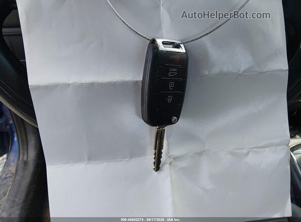 3KPFL4A73HE131012 2017 KIA FORTE Blue წინა პანელის ხედი