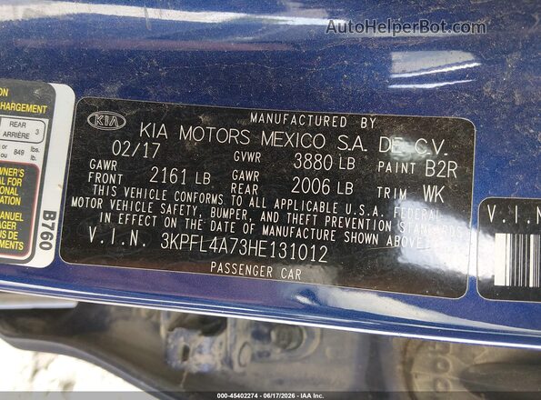 3KPFL4A73HE131012 2017 KIA FORTE Blue ძრავის განყოფილების ხედი