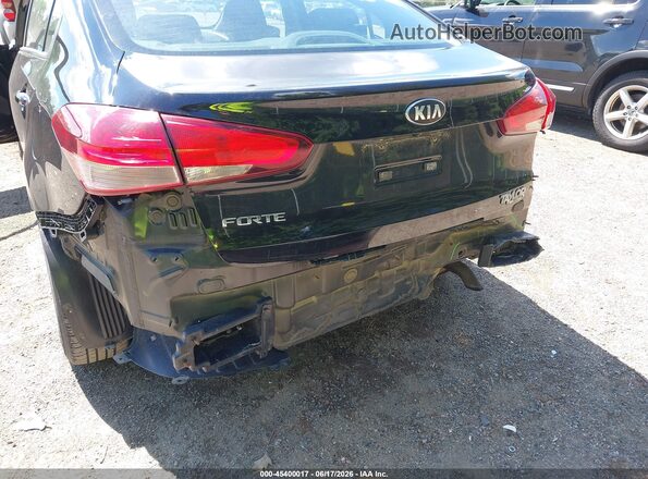 3KPFL4A75HE010918 2017 KIA FORTE Черный Вид спереди