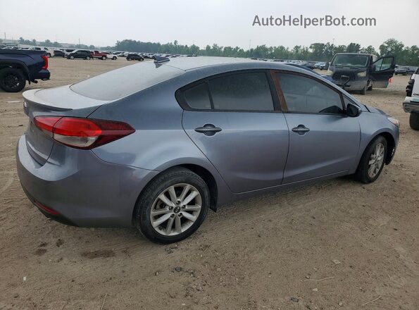3KPFL4A75HE030036 2017 KIA FORTE Gray Trasero derecho