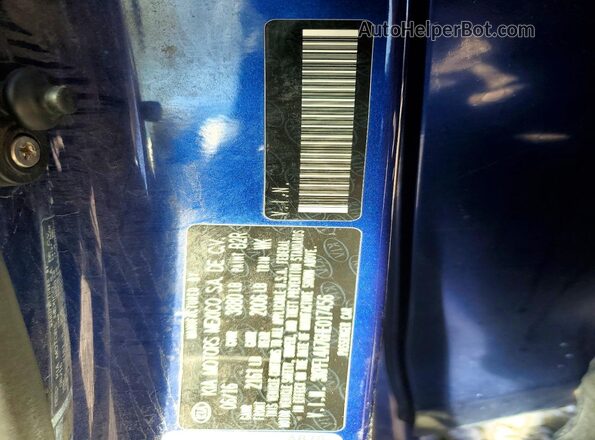 3KPFL4A76HE017456 2017 KIA FORTE Blue Widok komory silnika