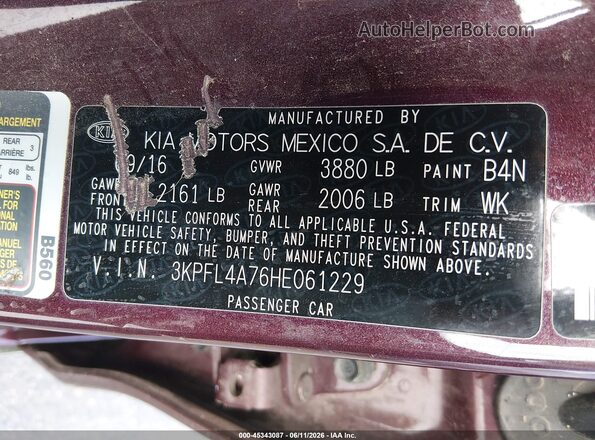 3KPFL4A76HE061229 2017 KIA FORTE Purple Շարժիչի բաժամունքի տեսք