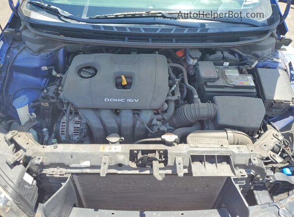 3KPFL4A76HE144255 2017 KIA FORTE Blue Vista interior trasera