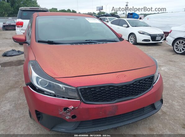 3KPFL4A76JE195311 2018 KIA FORTE Red Vista del cuadro de instrumentos