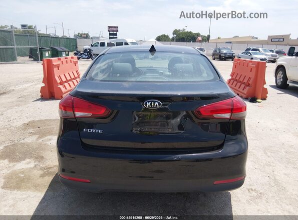 3KPFL4A76JE233359 2018 KIA FORTE Black 