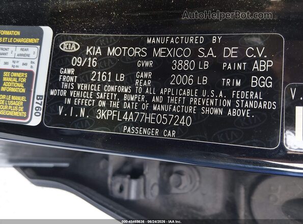 3KPFL4A77HE057240 2017 KIA FORTE Black ძრავის განყოფილების ხედი