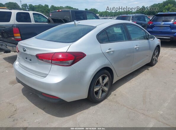 3KPFL4A78JE169888 2018 KIA FORTE Gray Tył prawy