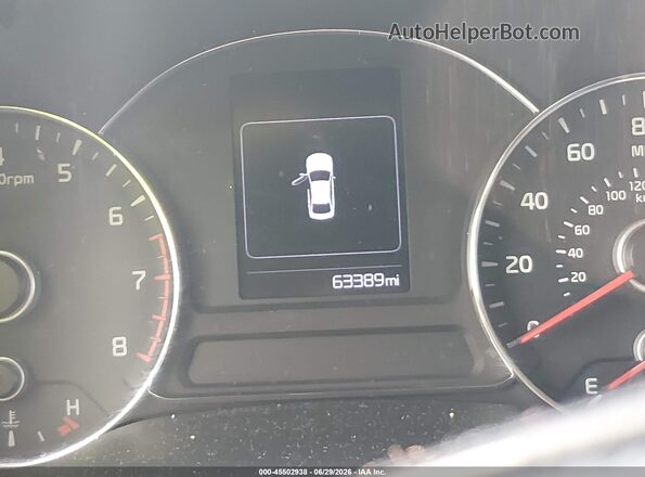 3KPFL4A79JE172072 2018 KIA FORTE Brown 