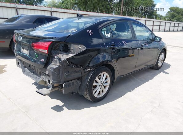 3KPFL4A7XHE151421 2017 KIA FORTE Black Задня права чверть