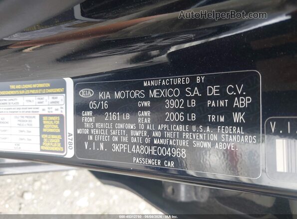 3KPFL4A80HE004968 2017 KIA FORTE Black Widok komory silnika
