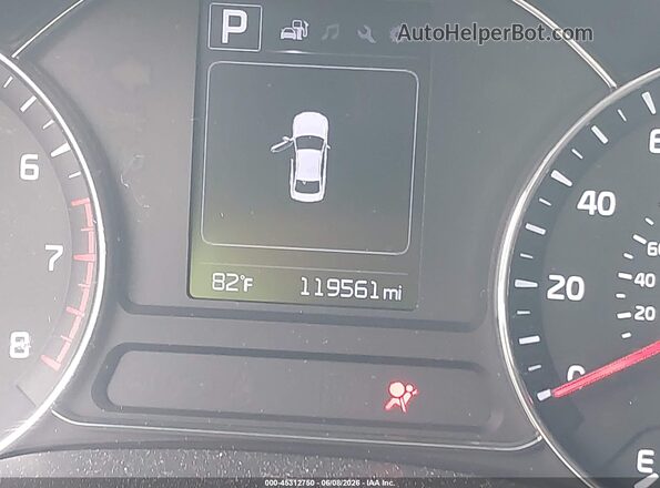 3KPFL4A80HE004968 2017 KIA FORTE Black 