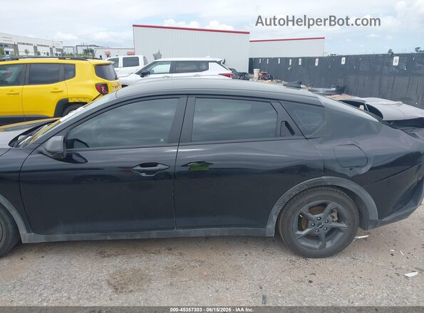 3KPFT4DE0SE024517 2025 KIA K4 Black Սալոնի 360 աստիճան տեսք