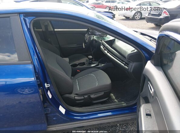 3KPFT4DE0SE038370 2025 KIA K4 Blue წინა სალონის ხედი