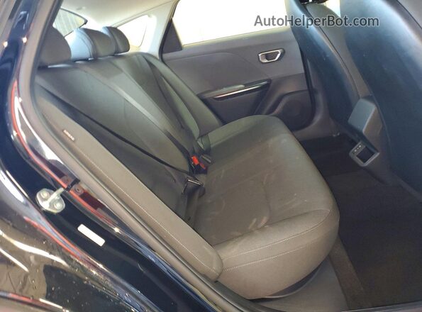 3KPFT4DE0SE074785 2025 KIA K4 Black 