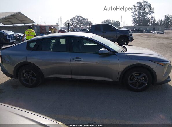3KPFT4DE0SE079405 2025 KIA K4 Gray Вид задньої частини салону