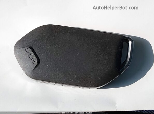 3KPFT4DE0SE079405 2025 KIA K4 Gray Вид панелі приладів