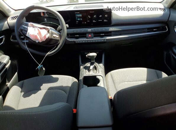 3KPFT4DE0SE102438 2025 KIA K4 Gray 