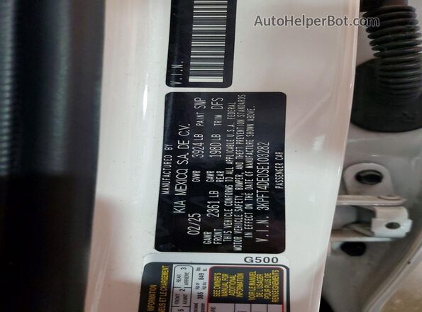 3KPFT4DE0SE103282 2025 KIA K4 White 
