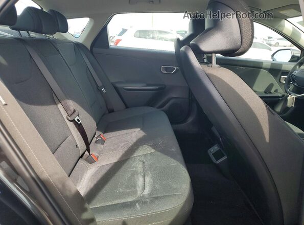 3KPFT4DE0SE182890 2025 KIA K4 Charcoal Вид задніх сидінь