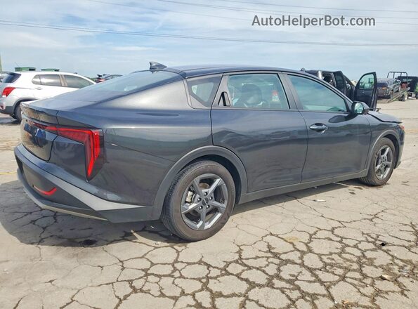 3KPFT4DE0SE182890 2025 KIA K4 Charcoal Задня права чверть