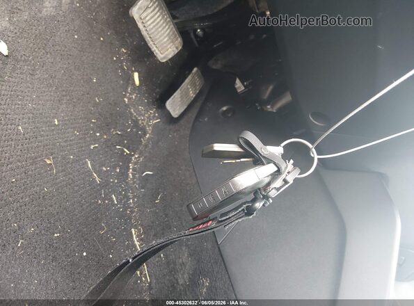 3KPFT4DE0SE206993 2025 KIA K4 Gray Առջևի վահանակի տեսք