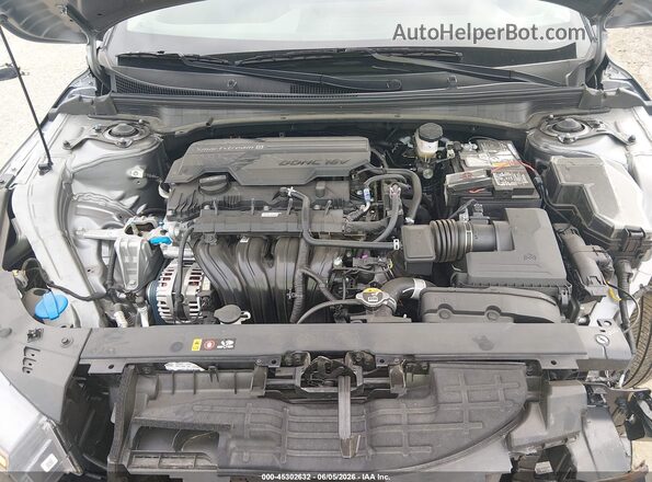3KPFT4DE0SE206993 2025 KIA K4 Gray Հետևի տեսք