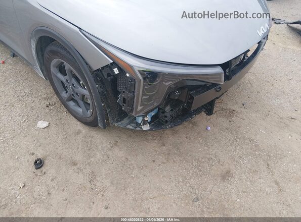 3KPFT4DE0SE206993 2025 KIA K4 Gray 