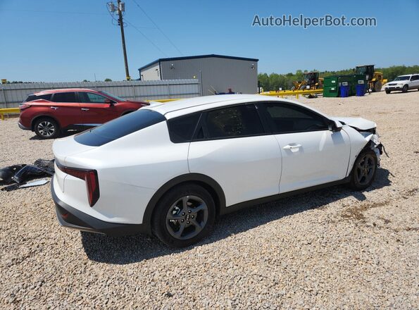 3KPFT4DE0SE219632 2025 KIA K4 White Հետևի աջ