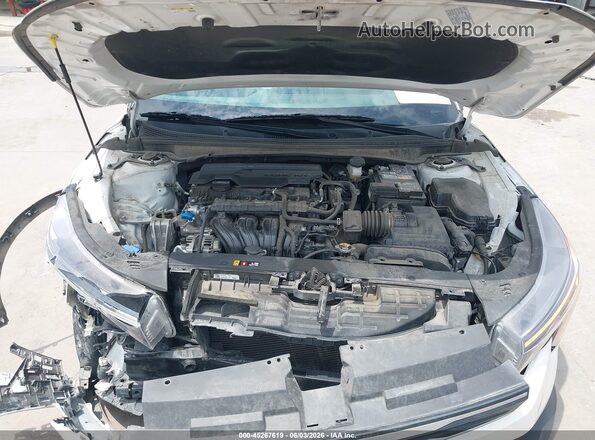 3KPFT4DE1SE030603 2025 KIA K4 White Widok z tyłu