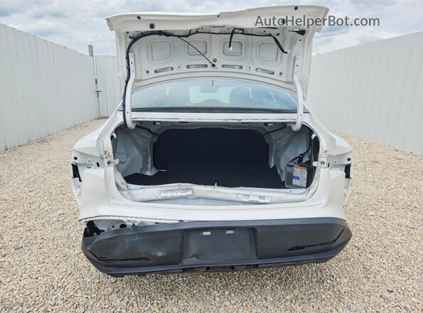 3KPFT4DE1SE062600 2025 KIA K4 White 