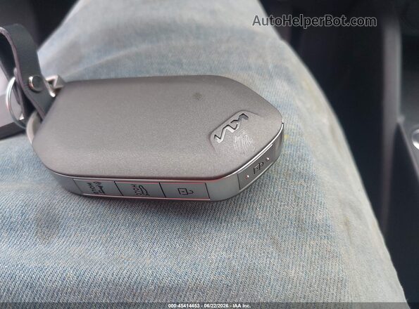 3KPFT4DE1SE213872 2025 KIA K4 Черный Вид панели приборов