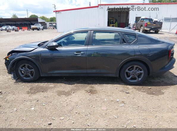 3KPFT4DE2SE109939 2025 KIA K4 Gray Vista interior de 360 grados