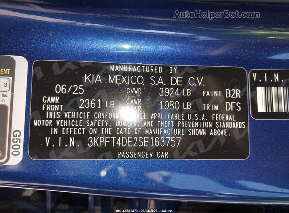 3KPFT4DE2SE163757 2025 KIA K4 Blue Вид підкапотного простору