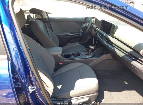 3KPFT4DE2SE163757 2025 KIA K4 Blue Вид салону спереду