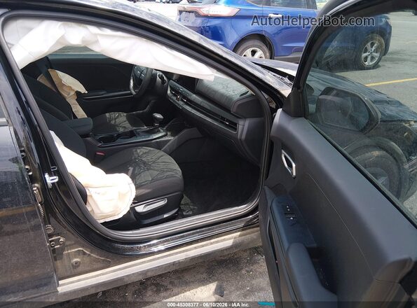 3KPFT4DE2TE291322 2026 KIA K4 Black Вид салону спереду