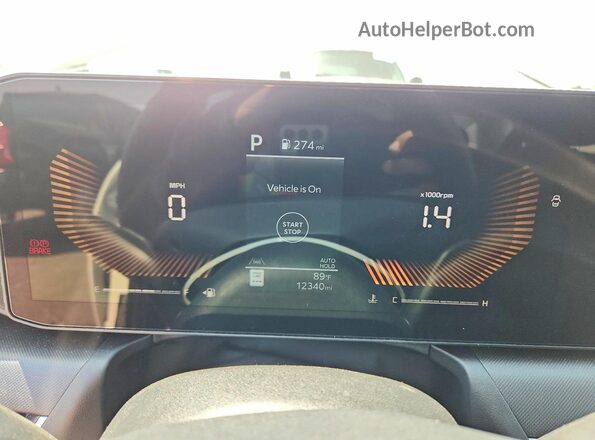 3KPFT4DE3SE017495 2025 KIA K4 White ხელსაწყოთა პანელის ხედი