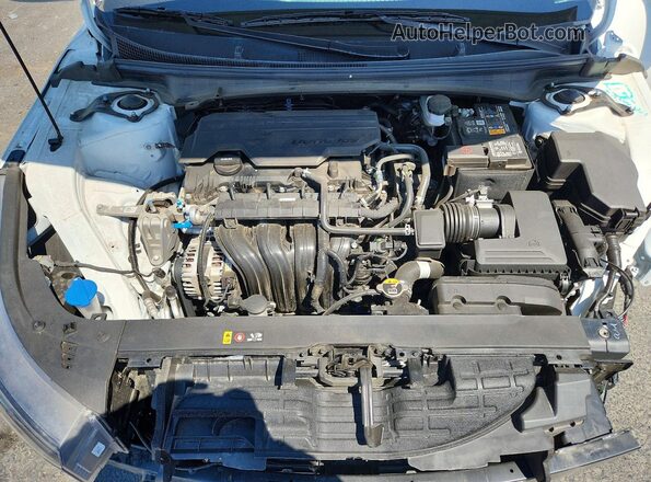 3KPFT4DE3SE017495 2025 KIA K4 White უკანა სალონის ხედი