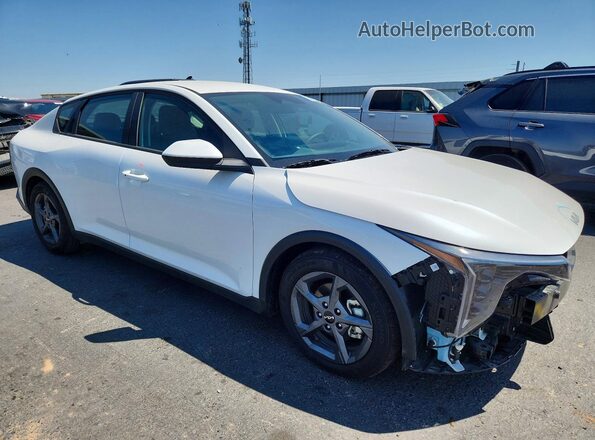 3KPFT4DE3SE017495 2025 KIA K4 White წინა მარჯვენა