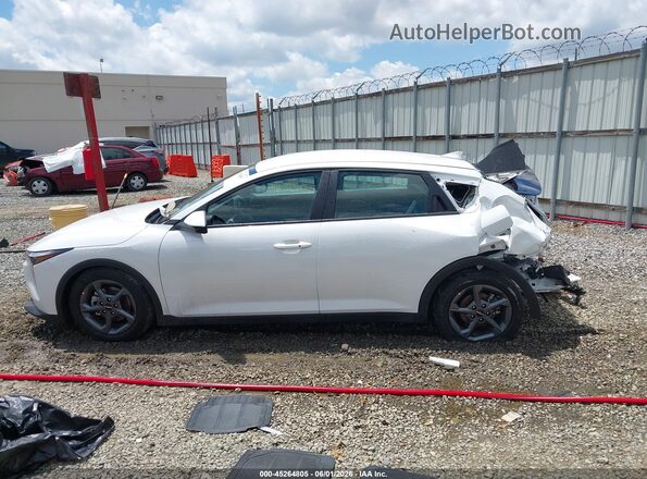 3KPFT4DE3SE020753 2025 KIA K4 White Widok wnętrza 360 stopni