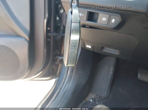 3KPFT4DE4SE018414 2025 KIA K4 Black Առջևի վահանակի տեսք