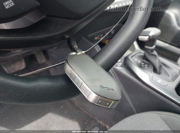 3KPFT4DE4SE088317 2025 KIA K4 Black Widok deski rozdzielczej