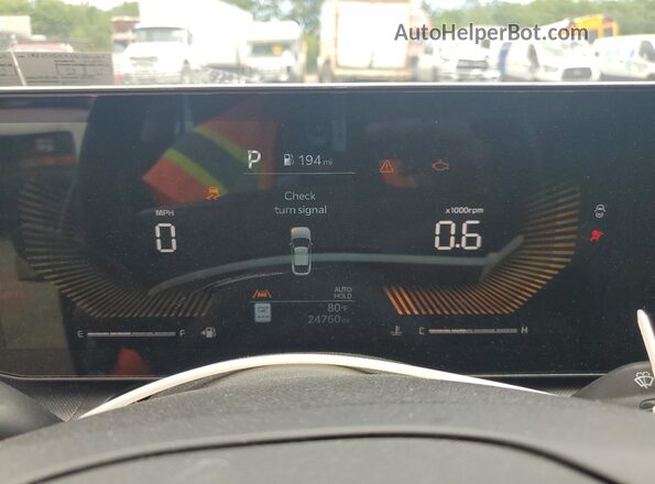 3KPFT4DE4SE100563 2025 KIA K4 Gray 