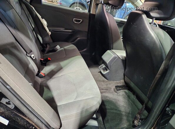 3KPFT4DE4SE114642 2025 KIA K4 Black 