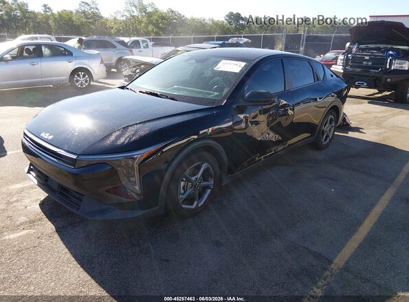 3KPFT4DE4SE120991 2025 KIA K4 Black Front left